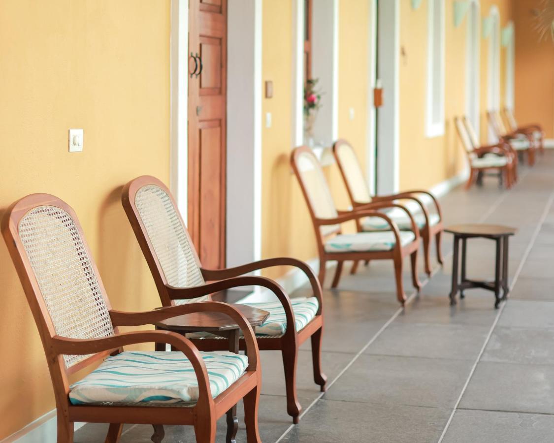 Palais De Mahe - A Cgh Earth Experience Otel Pondicherry Dış mekan fotoğraf